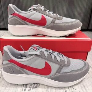 NWT Nike Classic Casual Waffle Nav Gray Red Sneakers Men’s 10 Women’s 11.5